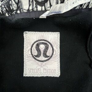 Special edition lululemon scuba vest